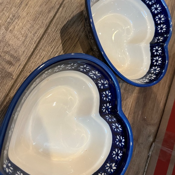 Polish Pottery heart shaped dishes - Picture 3 of 3